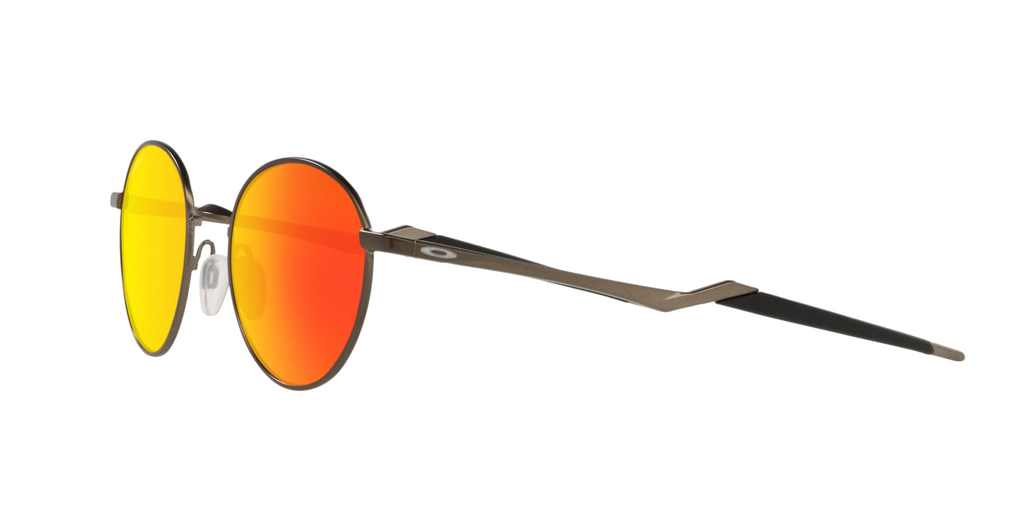 Men’s sunglasses - A side view of the Terrigal model:  A round satin pewter frame made of Oakley's lightweight C-5 metal. The lenses are prism ruby and polarized